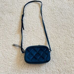 Banana Republic Blue Velvet Crossbody Bag NWOT‎